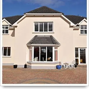 Claremount House Bed & Breakfast
